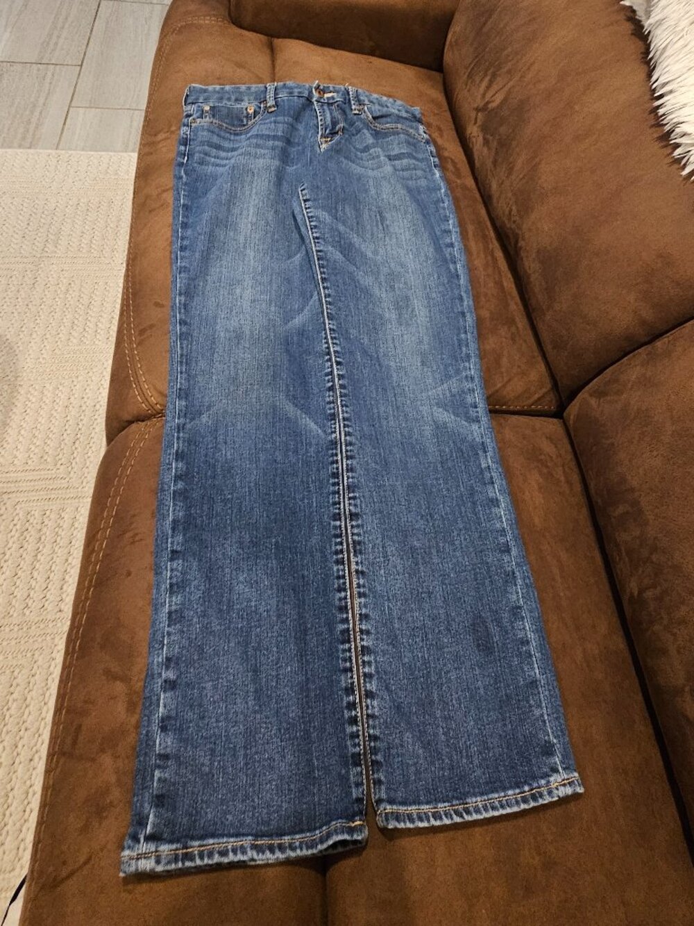 Lucky Brand Sweet N Straight Jeans Blue Mid Low Rise Stretch Size 10 / 30 R - Picture 4 of 15
